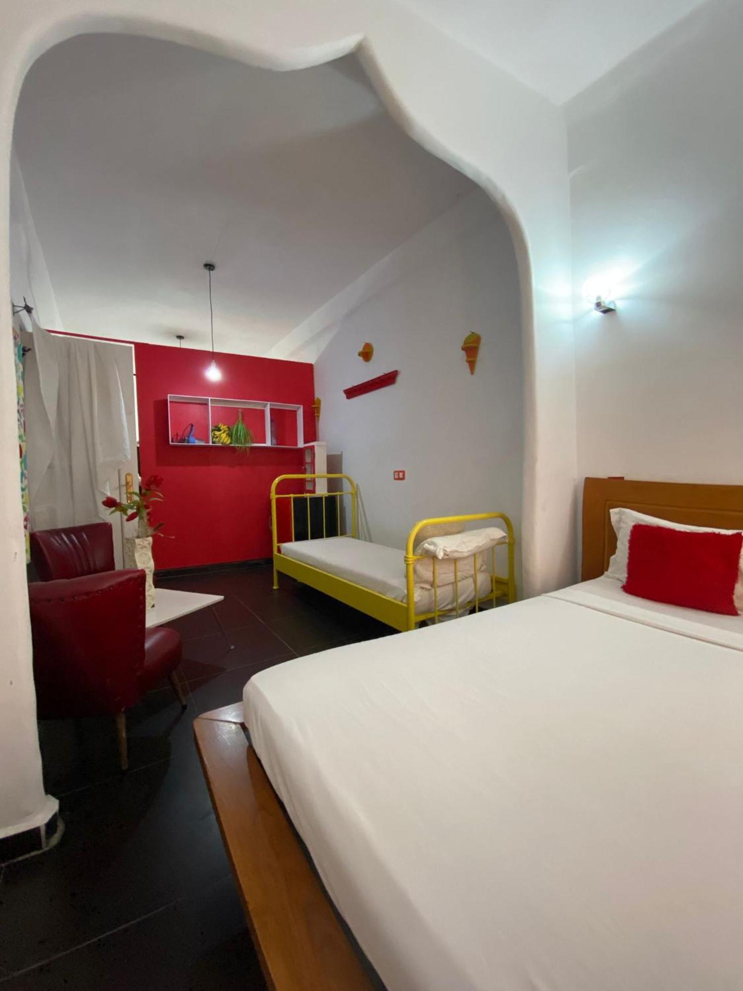 Hostal Valencia - Private Room With Bathroom Chefchaouen Exterior foto